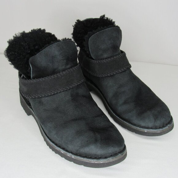 Ugg MCKAY Black Shearling Ankle Booties Women's 6.5 - Picture 7 of 9